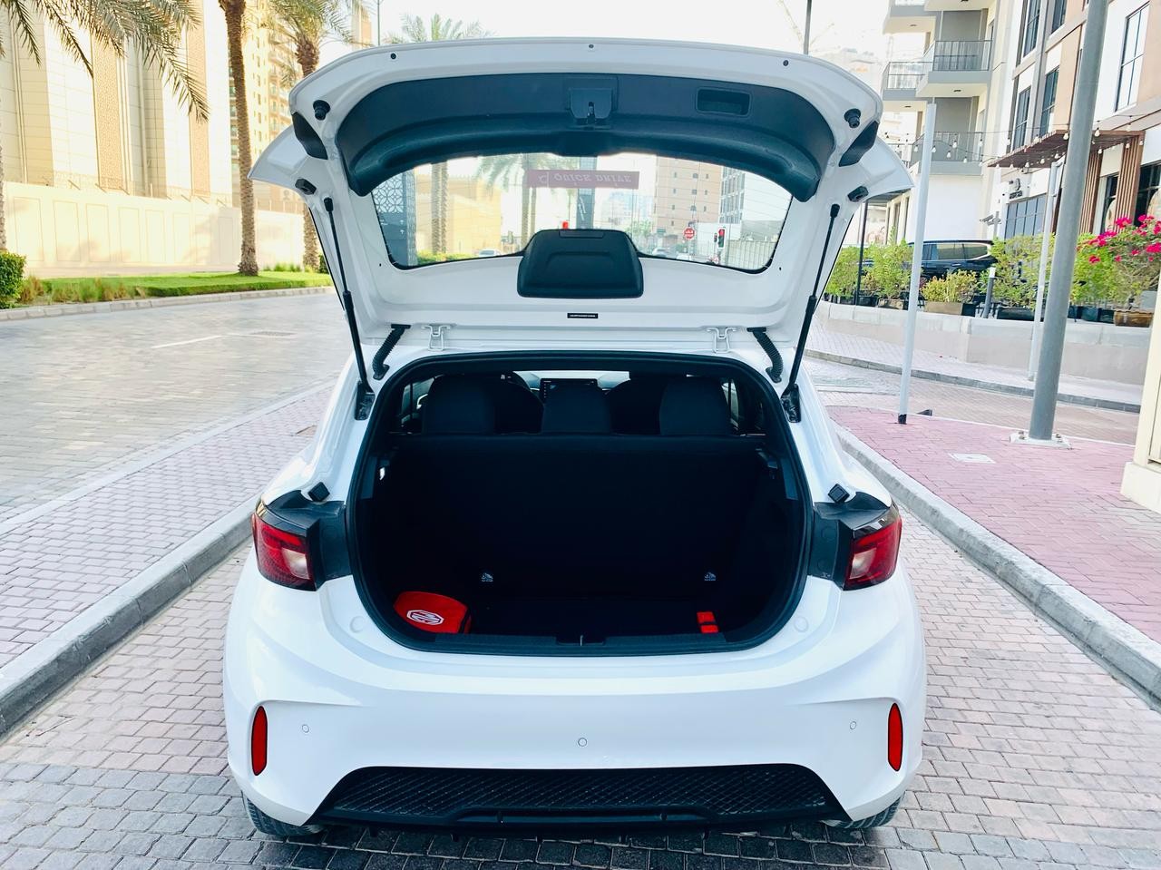 https://www.quickdrive.ae/uploads/2025/04/26/5 IMG-20250426-WA0082.jpg